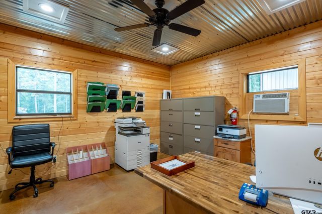 18200 County Road 4108, Lindale, TX 75771