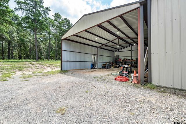 18200 County Road 4108, Lindale, TX 75771