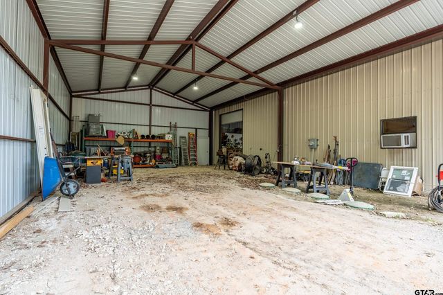 18200 County Road 4108, Lindale, TX 75771