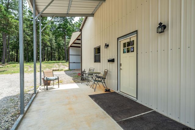 18200 County Road 4108, Lindale, TX 75771