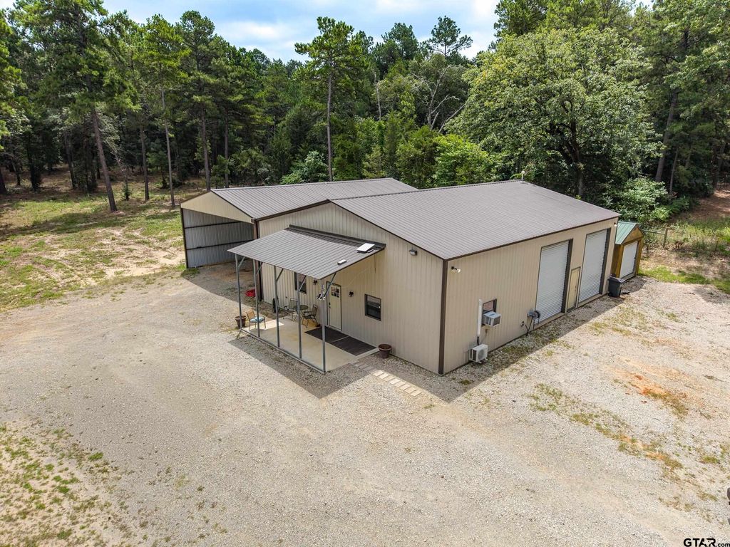 18200 County Road 4108, Lindale, TX 75771