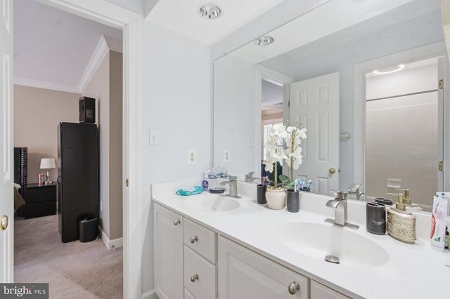 2002 GRESHAM LN, Davidsonville, MD 21035