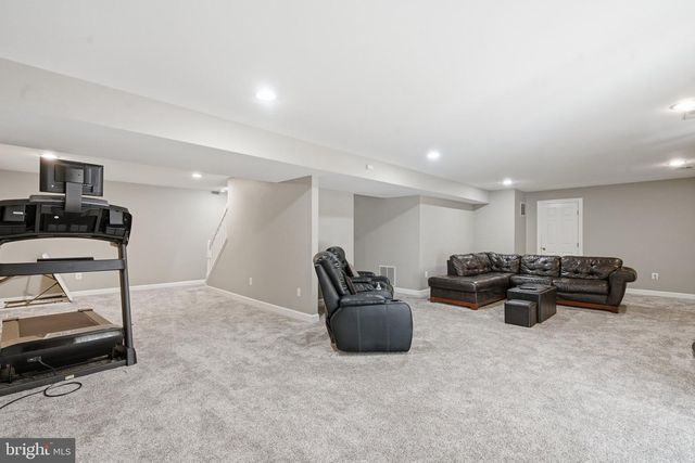 2002 GRESHAM LN, Davidsonville, MD 21035