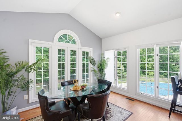 2002 GRESHAM LN, Davidsonville, MD 21035