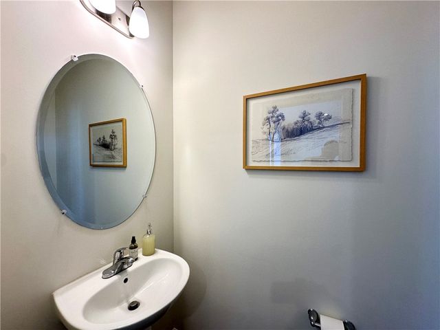 235 Truth Cir, Jackson Twp, PA 16037