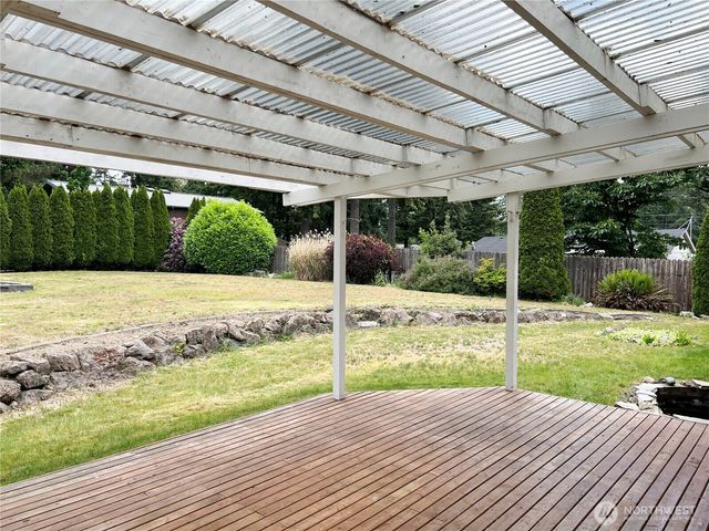 30213 23rd Avenue S, Federal Way, WA 98003