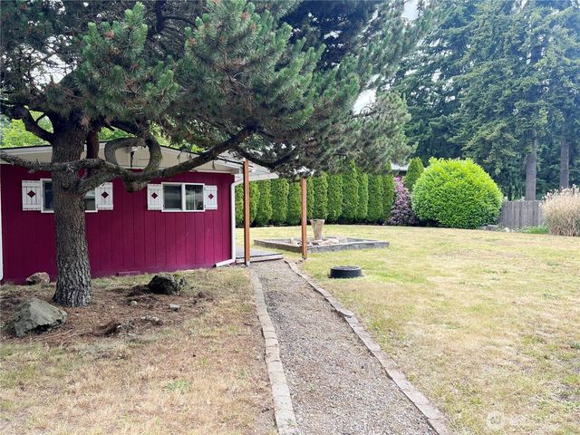 30213 23rd Avenue S, Federal Way, WA 98003