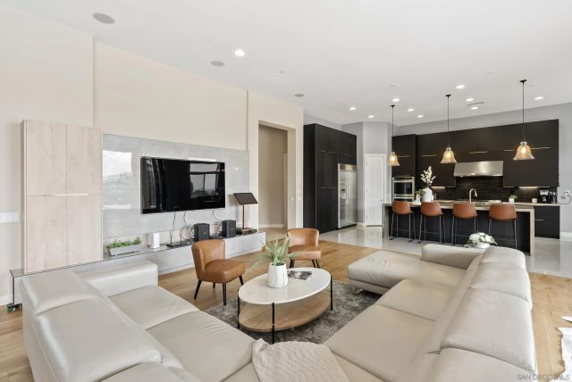 11753 Big Canyon Ln, San Diego, CA 92131