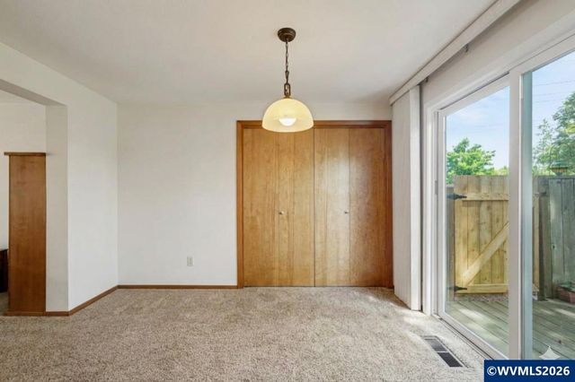 223 McNary Heights Dr N, Keizer, OR 97303