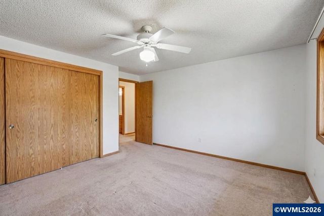 223 McNary Heights Dr N, Keizer, OR 97303