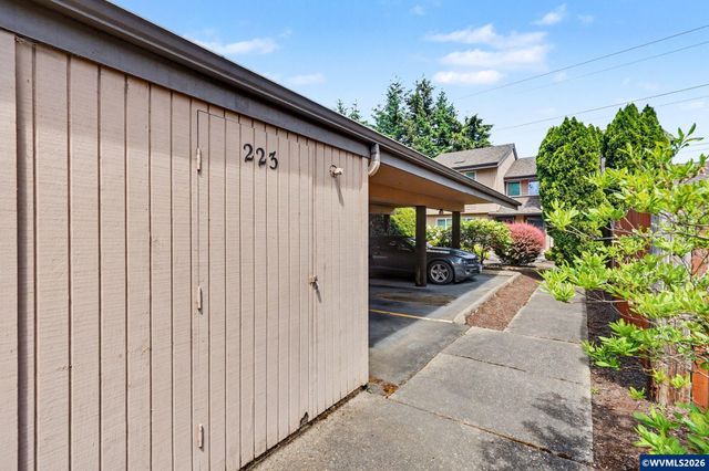 223 McNary Heights Dr N, Keizer, OR 97303
