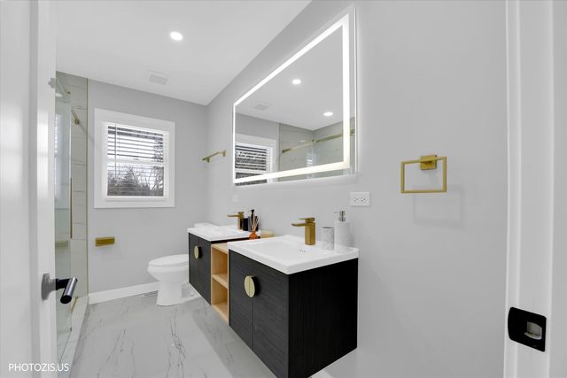 2N356 Prairie Avenue, Glen Ellyn, IL 60137