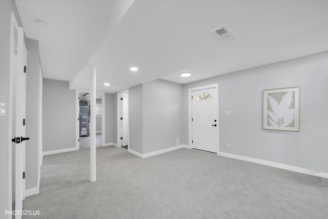 2N356 Prairie Avenue, Glen Ellyn, IL 60137