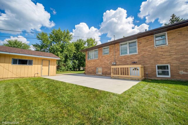 2N356 Prairie Avenue, Glen Ellyn, IL 60137