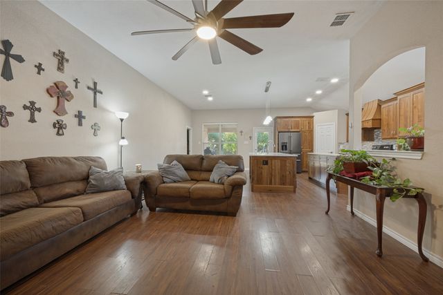 217 Southpeak Lane, Ponder, TX 76259