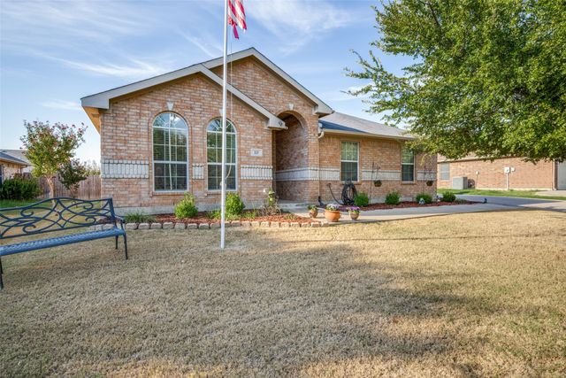 217 Southpeak Lane, Ponder, TX 76259