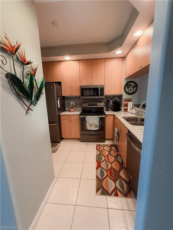 1137 Van Loon Commons CIR 202, CAPE CORAL, FL 33909 — photo 3