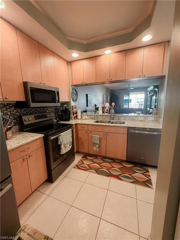 1137 Van Loon Commons CIR 202, CAPE CORAL, FL 33909 — photo 4