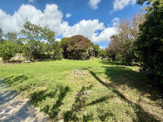 103 Deen Ave, Austin, TX 78753