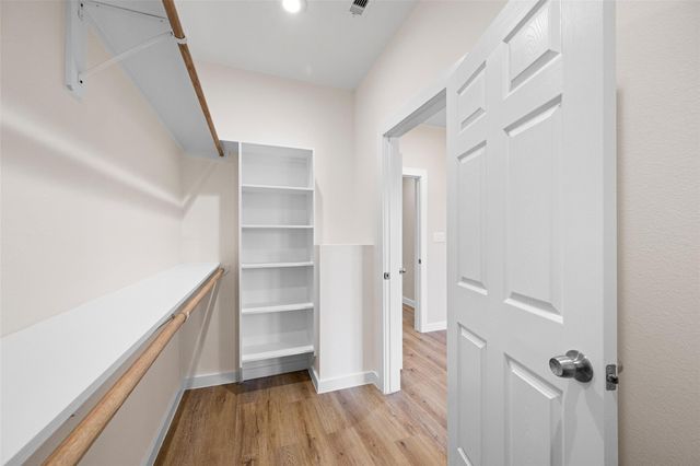 9409 Clinton Drive, Houston, TX 77029