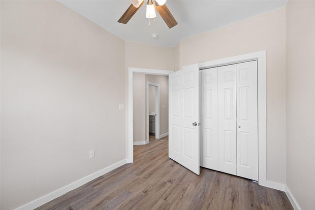 9409 Clinton Drive, Houston, TX 77029