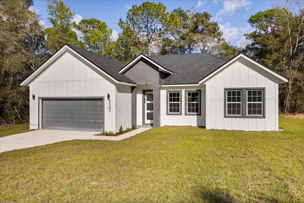 Image 1 of property listing at 9505 N CORTLANDT DRIVE, Citrus Springs, FL 34434