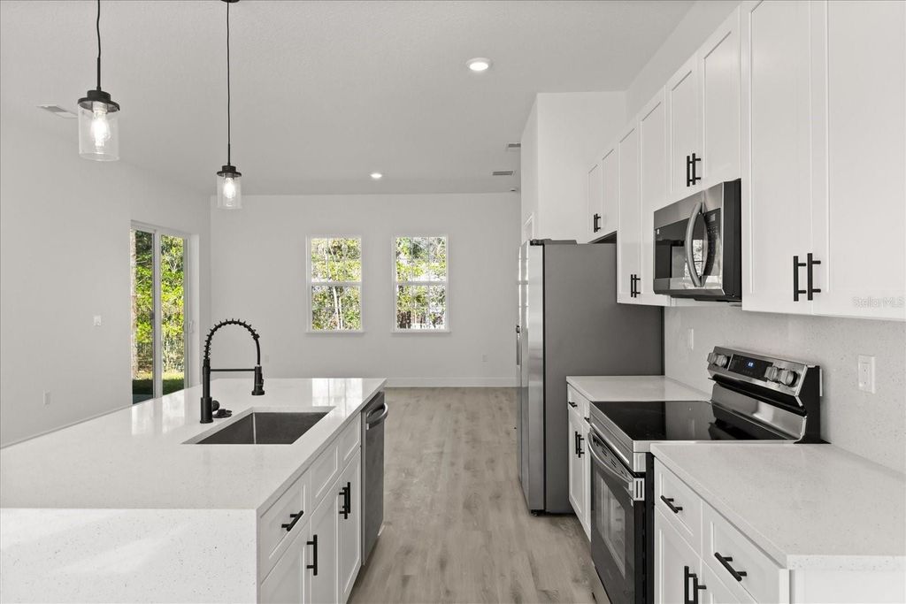 Image 11 of property listing at 9505 N CORTLANDT DRIVE, Citrus Springs, FL 34434