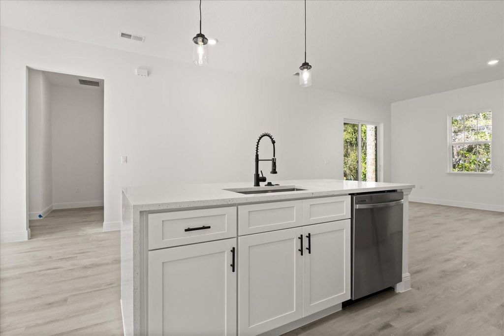 Image 10 of property listing at 9505 N CORTLANDT DRIVE, Citrus Springs, FL 34434