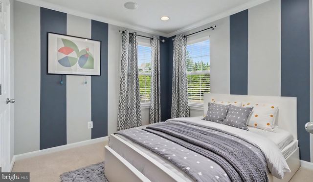3 PERTH DR, Fredericksburg, VA 22405