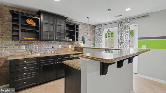 3 PERTH DR, Fredericksburg, VA 22405