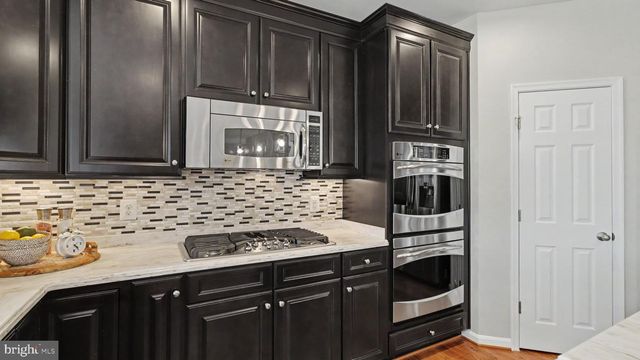 3 PERTH DR, Fredericksburg, VA 22405
