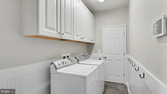 3 PERTH DR, Fredericksburg, VA 22405