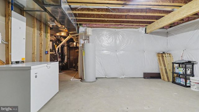 3 PERTH DR, Fredericksburg, VA 22405