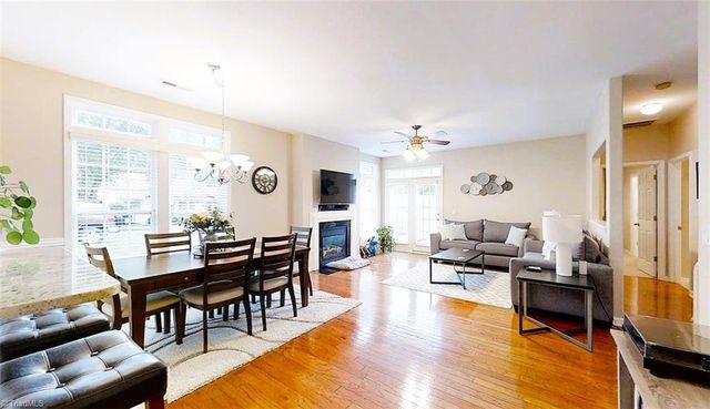 4465 Vixen Lane, Winston-salem, NC 27104