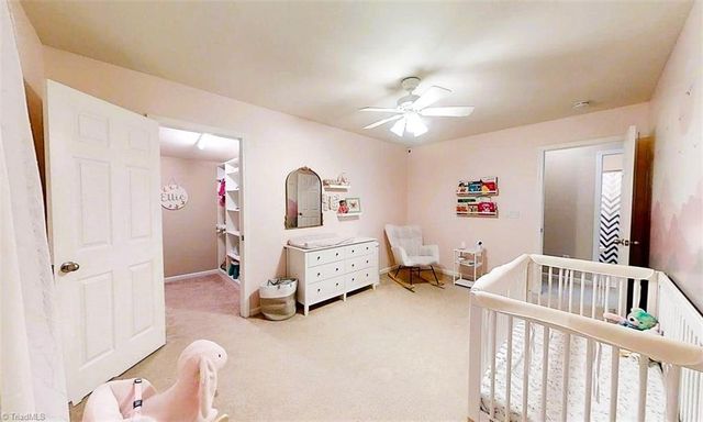 4465 Vixen Lane, Winston-salem, NC 27104