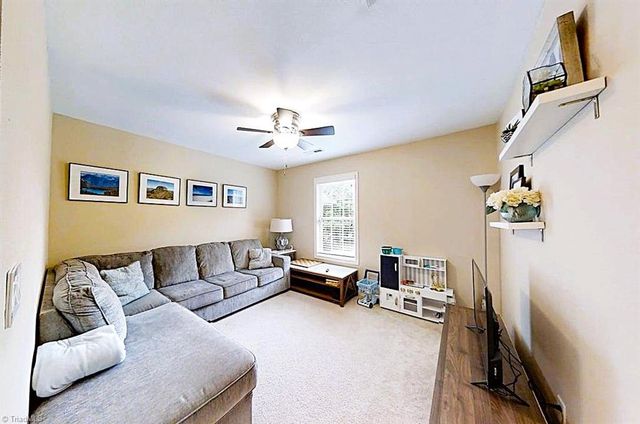 4465 Vixen Lane, Winston-salem, NC 27104