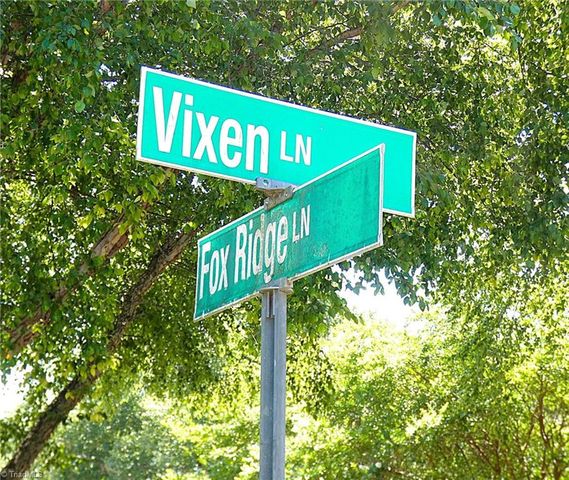4465 Vixen Lane, Winston-salem, NC 27104