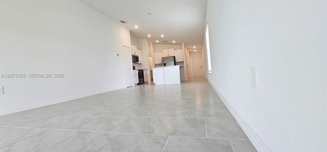 20190 Caroline Creek Place, Lehigh Acres, FL 33974