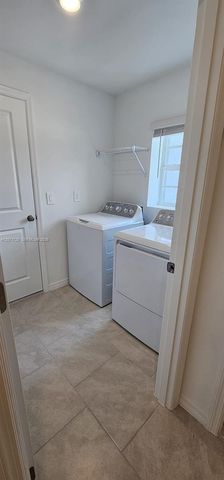 20190 Caroline Creek Place, Lehigh Acres, FL 33974