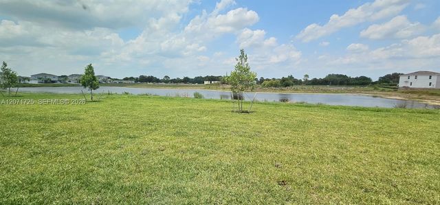 20190 Caroline Creek Place, Lehigh Acres, FL 33974