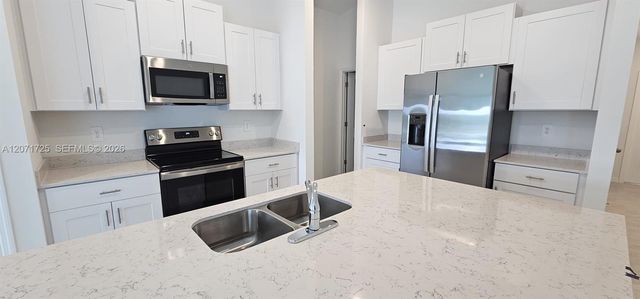20190 Caroline Creek Place, Lehigh Acres, FL 33974