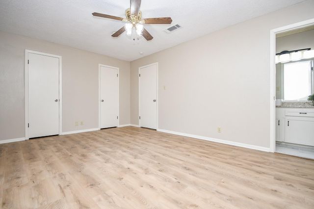 407 Becky Street, El Campo, TX 77437