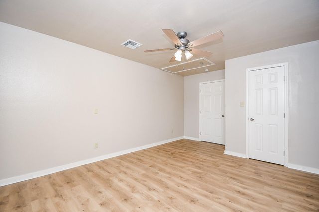 407 Becky Street, El Campo, TX 77437