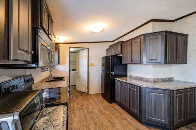 1420 County Road 4522, Decatur, TX 76234