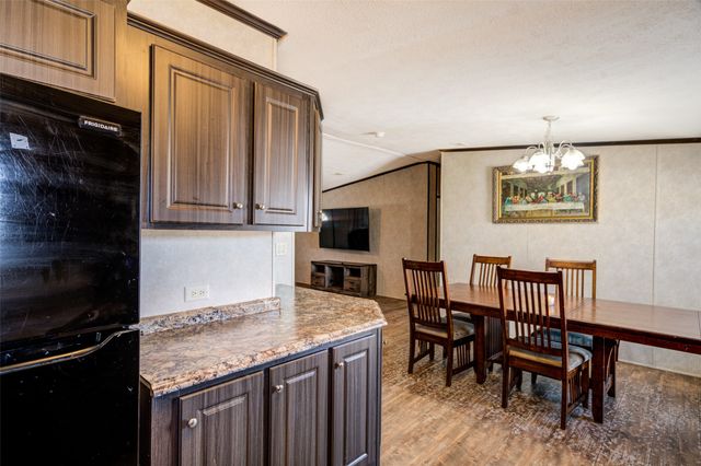 1420 County Road 4522, Decatur, TX 76234