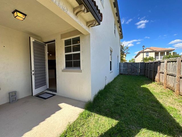 11608 Sw 246th Terrace, Homestead, FL 33032