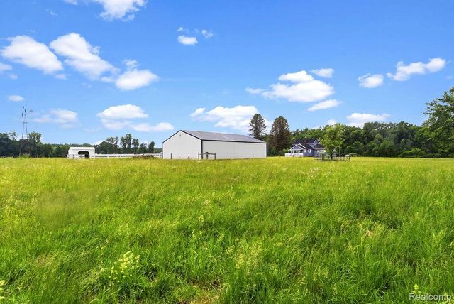 12466 N Center Road, Clio, MI 48420