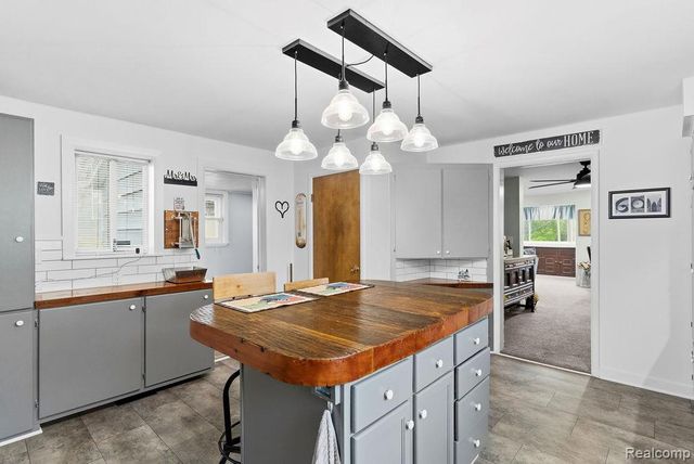 12466 N Center Road, Clio, MI 48420