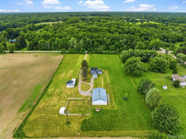 12466 N Center Road, Clio, MI 48420