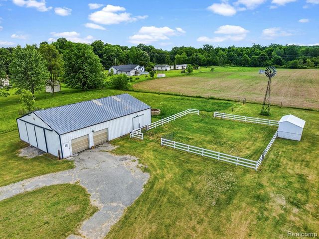 12466 N Center Road, Clio, MI 48420